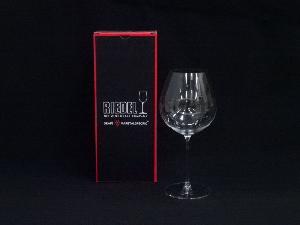RIEDEL WINE GLASS IN BOX